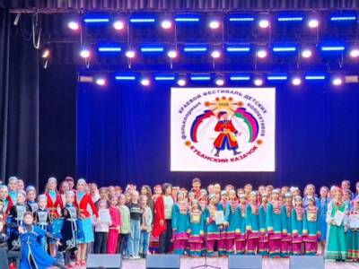 Коллективы ЛРЦНК приняли участие в зональном этапе XXXIII краевого фестиваля «Кубанский казачок»